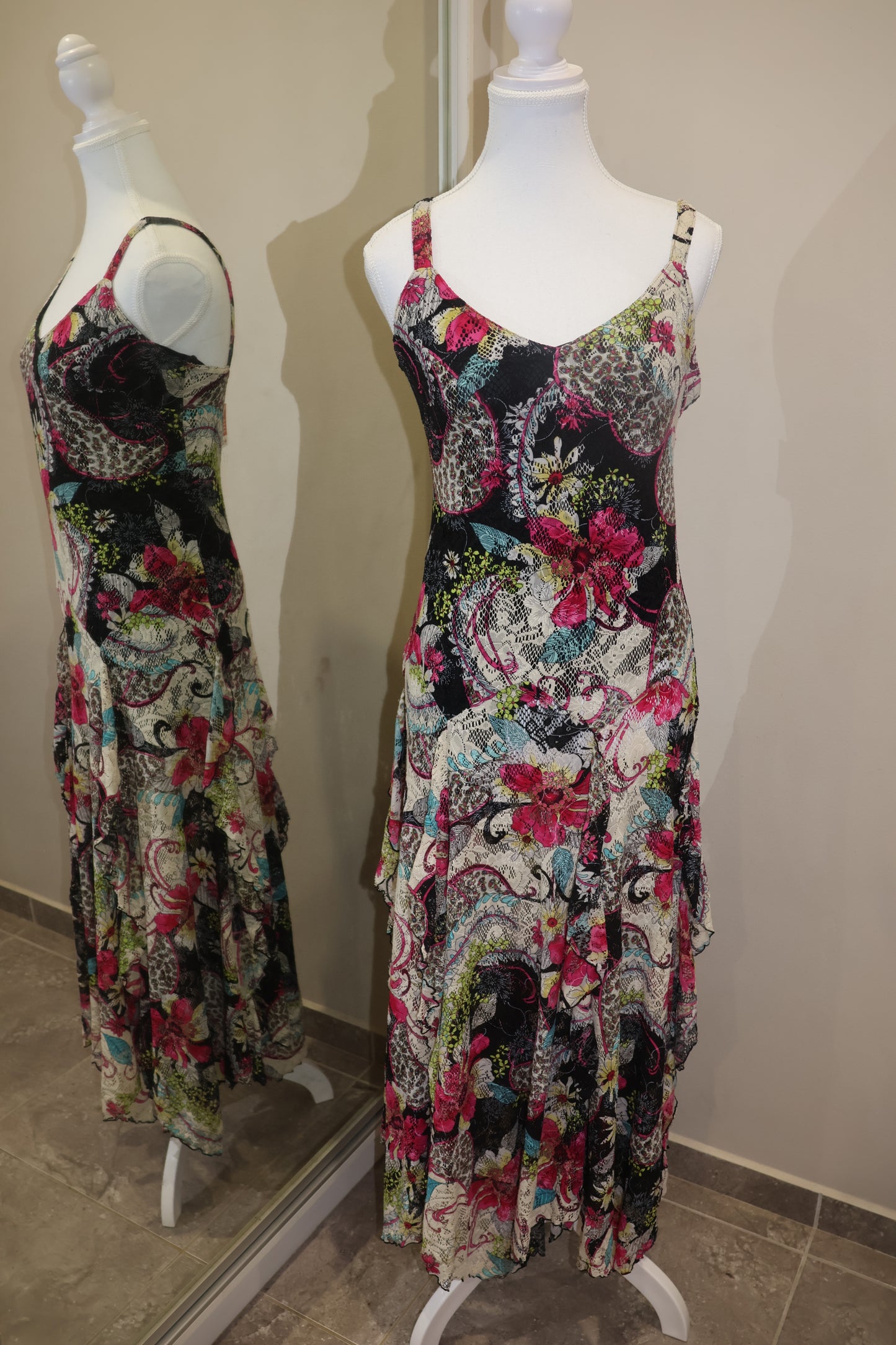 Insane multicoloured maxi dress!