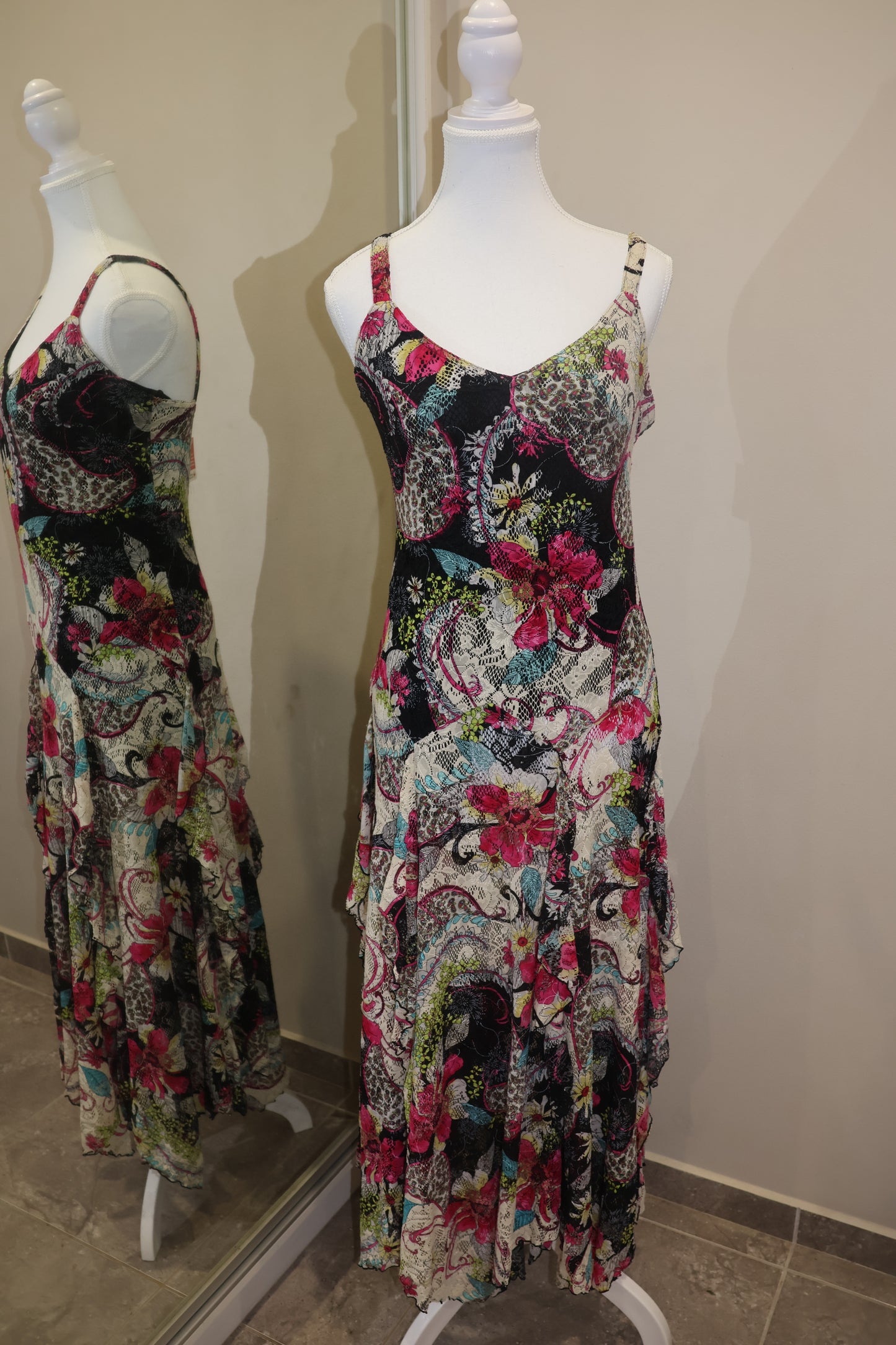 Insane multicoloured maxi dress!