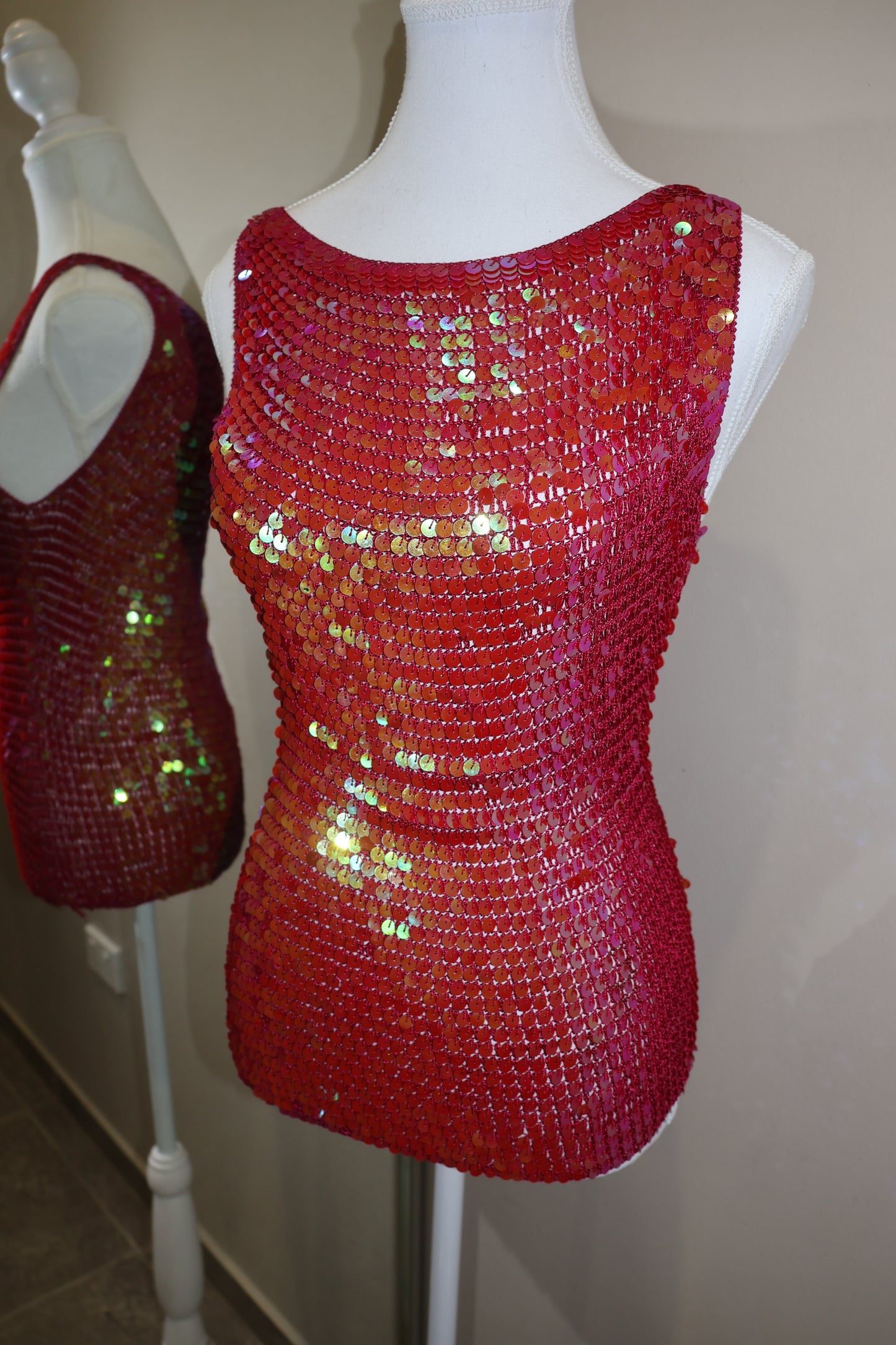Insane rare pink sequin top!